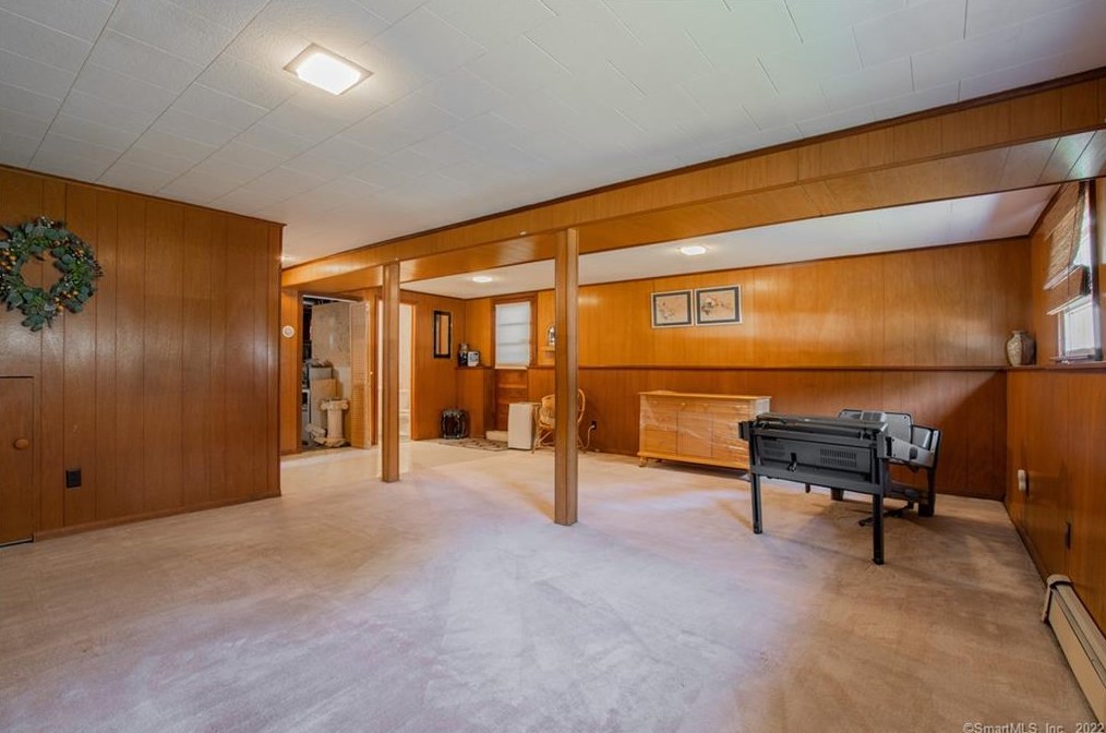 103 Hilltop Ln, New Haven CT 06516-4808 exterior