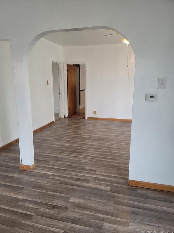 51 St, Hartford CT 06114-2642 exterior