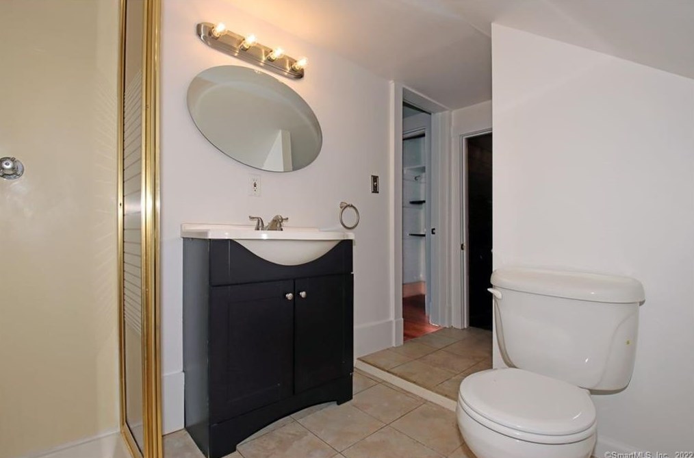 101 Putnam Ave, New Haven CT 06517-2736 exterior