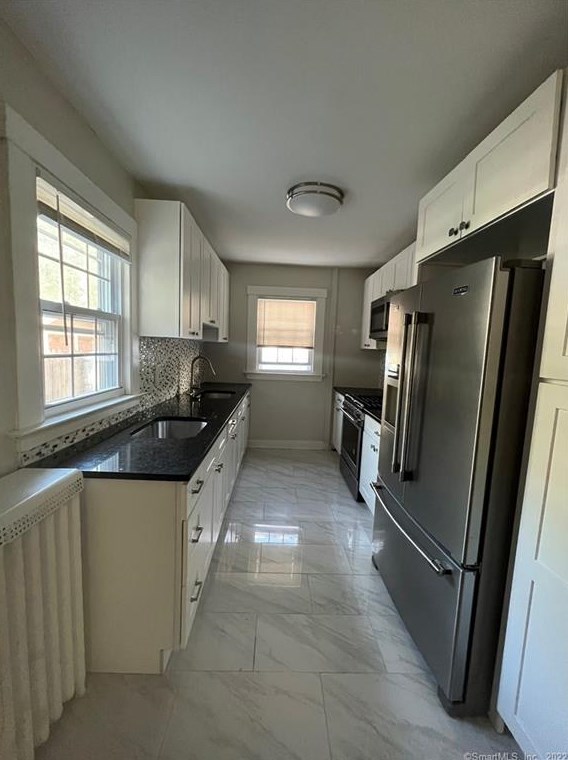 38 Glen Rd, New Haven CT  06511-2825 exterior