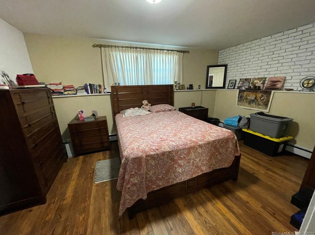 48 Tolli Ter, New Haven CT  06512-3159 exterior