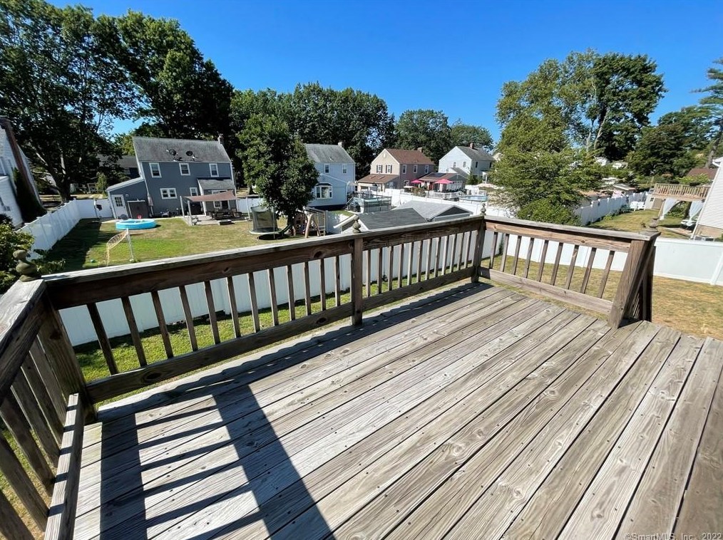 48 Tolli Ter, New Haven CT  06512-3159 exterior