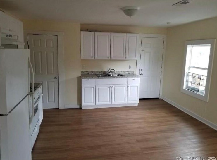 88 Daggett St, New Haven CT  06519-1513 exterior