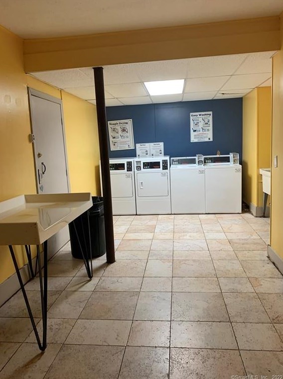 306 Pine Rock Ave, New Haven CT  06514-4858 exterior