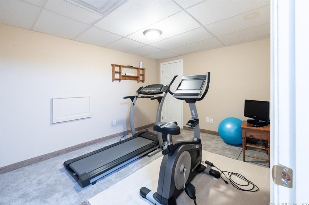 90 Mt Fair Dr, Watertown CT  06795-1659 exterior