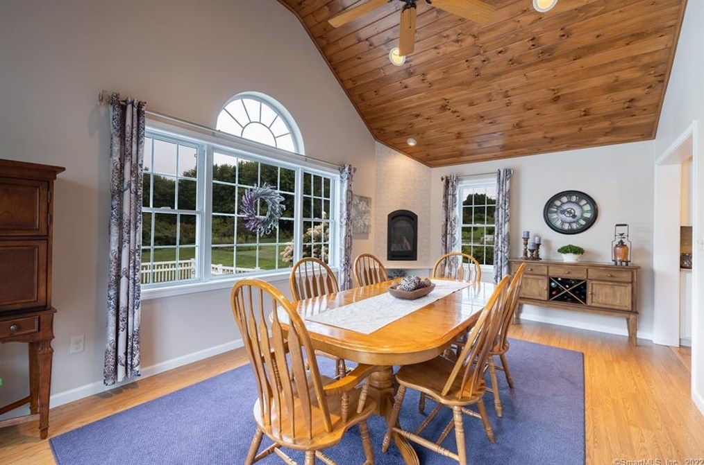 90 Mt Fair Dr, Watertown CT  06795-1659 exterior