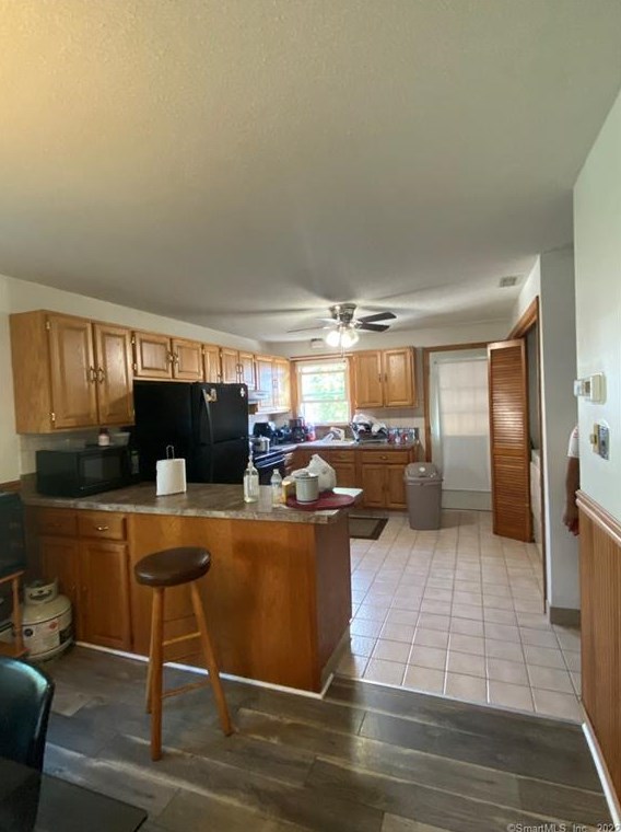 16 Fairfax Ave, Hartford CT  06119-2003 exterior