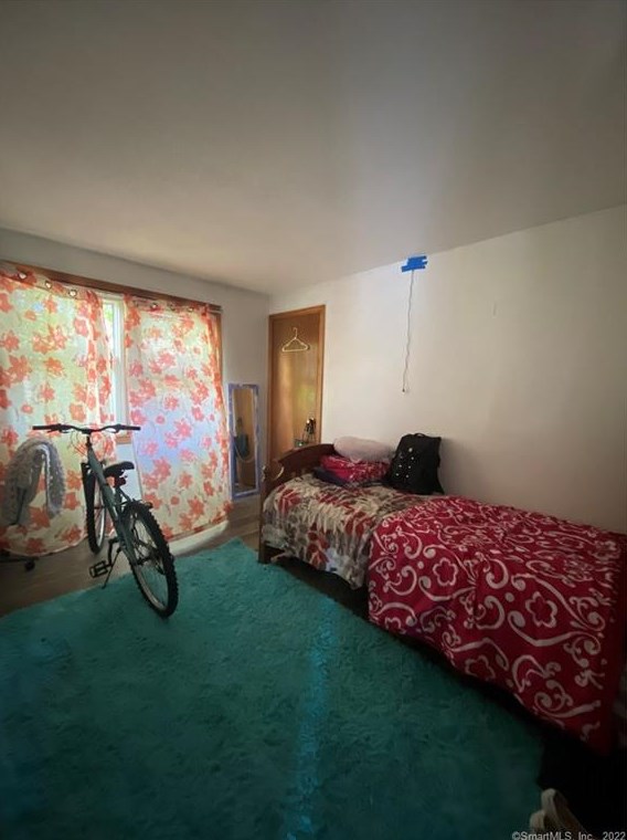 16 Fairfax Ave, Hartford CT  06119-2003 exterior