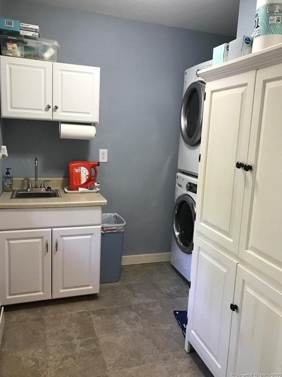 94 Kelseytown Rd, Clinton CT 06413-1455 exterior