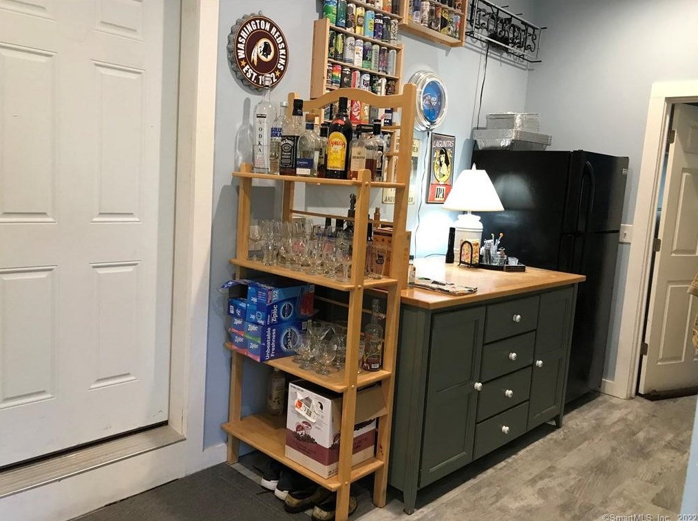 94 Kelseytown Rd, Clinton CT 06413-1455 exterior