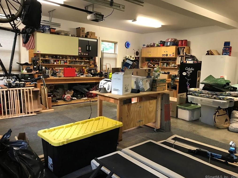 94 Kelseytown Rd, Clinton CT 06413-1455 exterior