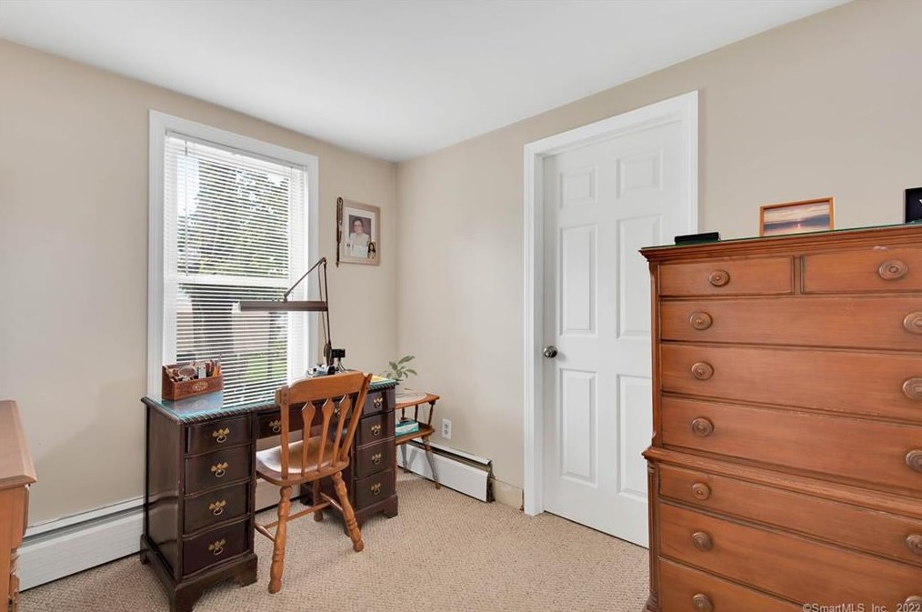 199 Elm St, Meriden CT  06450-5803 exterior