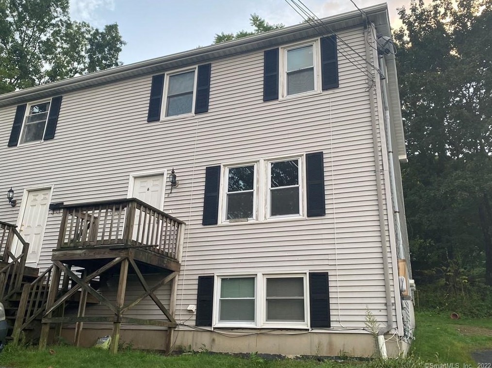6 Beech St, Norwich CT  06360-3706 exterior