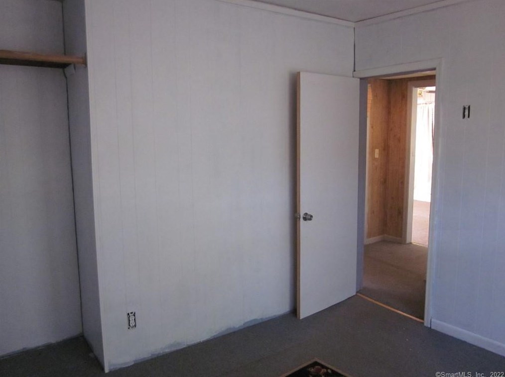 34 Sikorsky Pl, Stratford CT  06614-3729 exterior