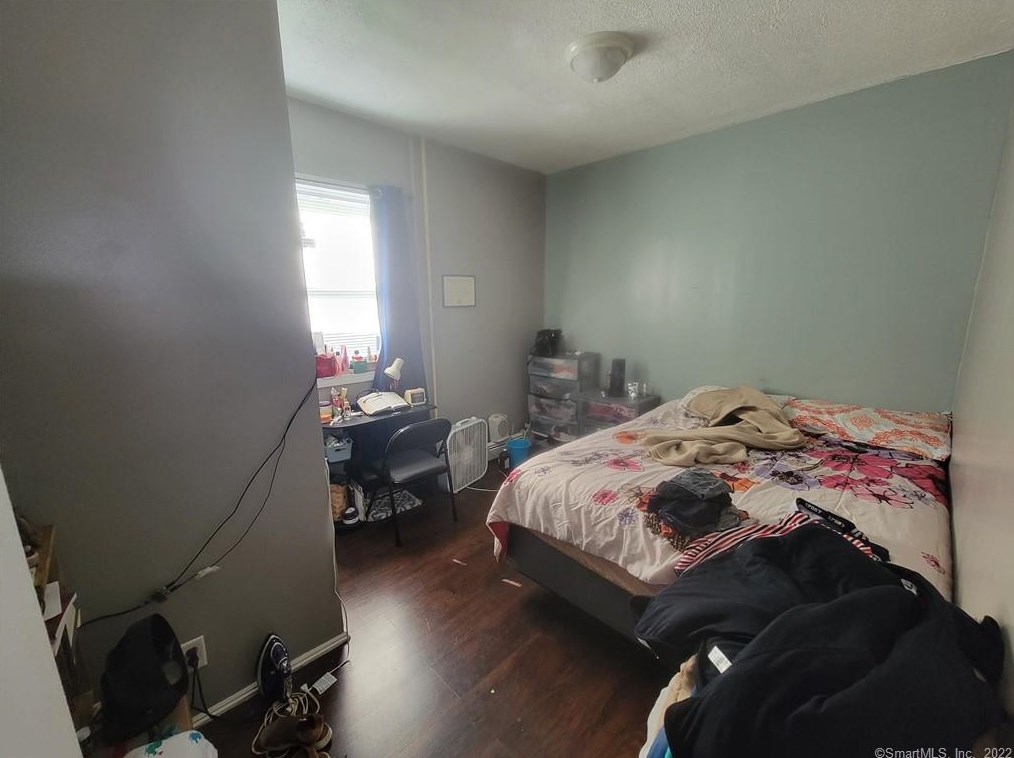 96 Plymouth St, New Haven CT 06519-2509 exterior