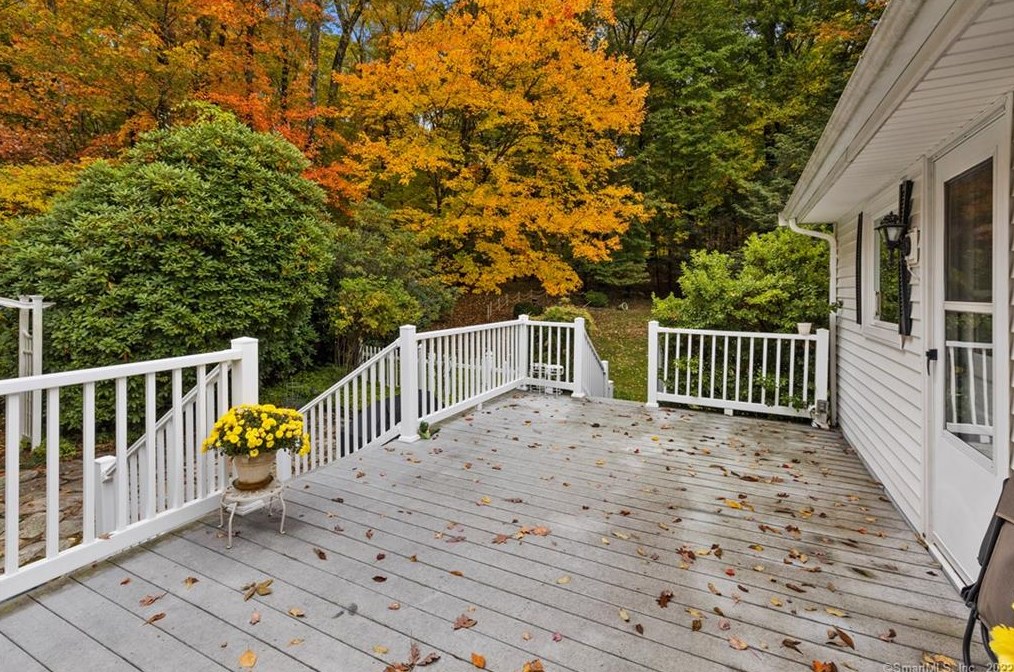 204 Metcalf Rd, Tolland CT 06084-3756 exterior