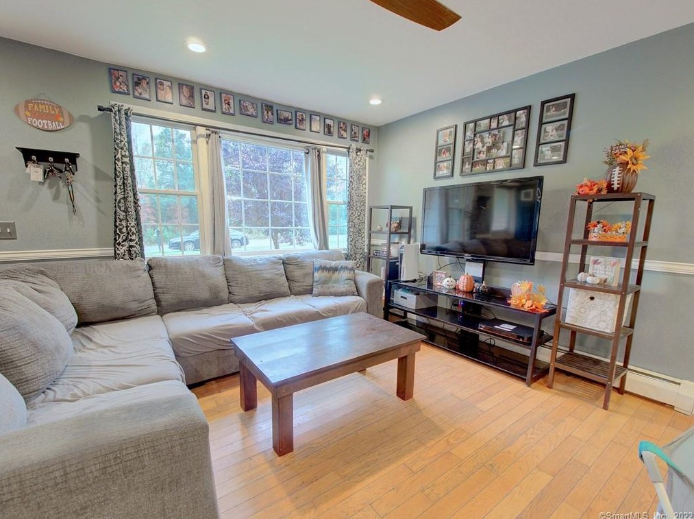 31 Beatrice Ave, Killingly, CT 06239