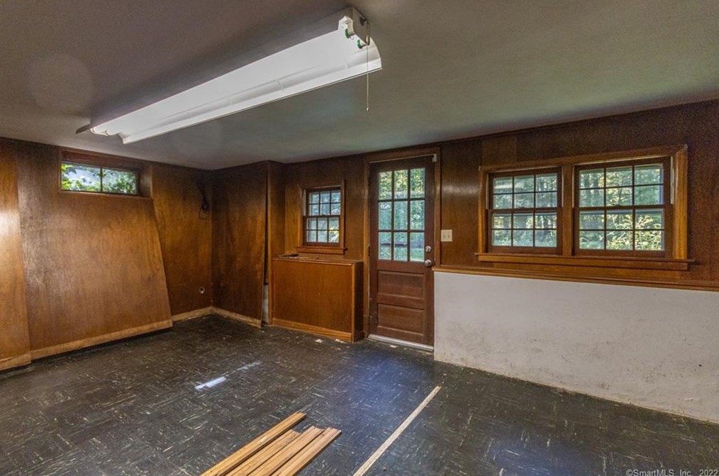 232 Haynes Rd, Avon CT 06001-2978 exterior