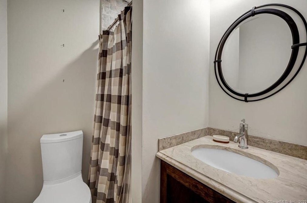 7 Olympic Dr, Danbury CT  06810-8216 exterior