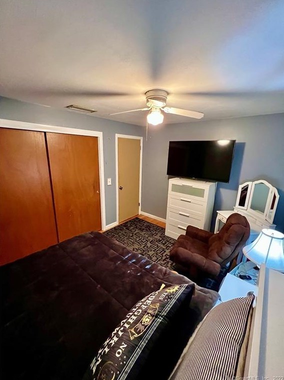 18 Pne St, Plainfield CT 06374-1539 exterior