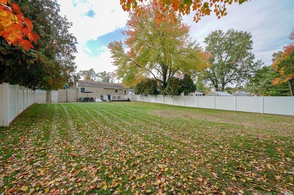 97 Alps Dr, Hartford CT 06108-1402 exterior