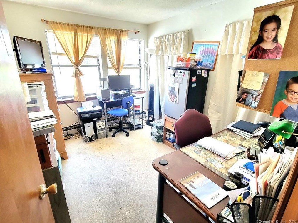 270 Bellevue St, Hartford CT 06120-2403 exterior