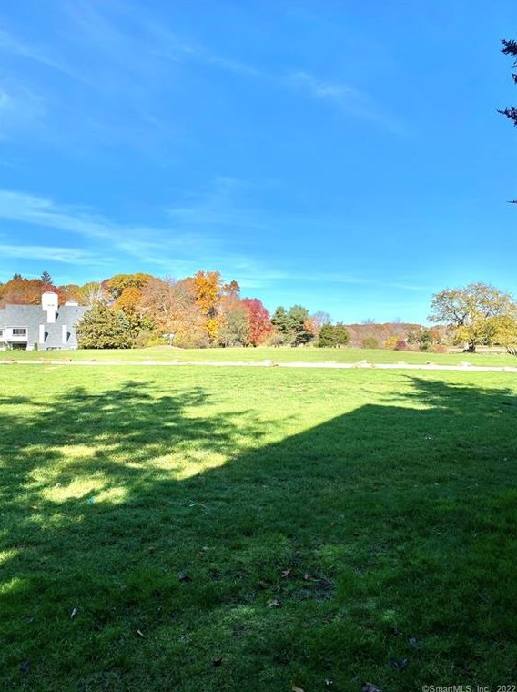 42 River Colony, Guilford CT  06437-2551 exterior
