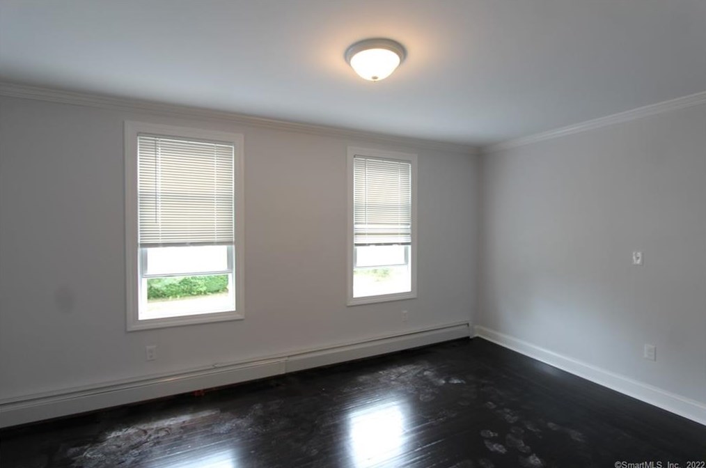 90 Harold St, Hartford CT  06112-1253 exterior