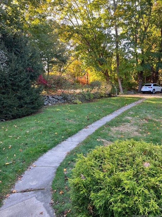 173 Essex Rd, Westbrook CT  06498-1573 exterior