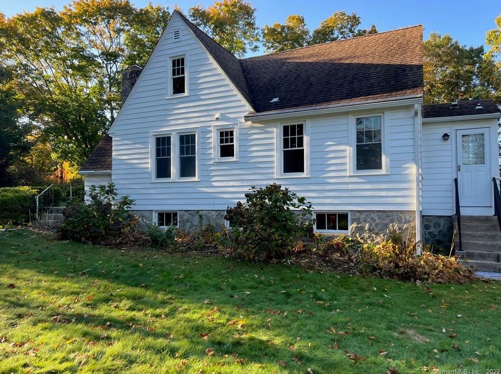 173 Essex Rd, Westbrook CT  06498-1573 exterior