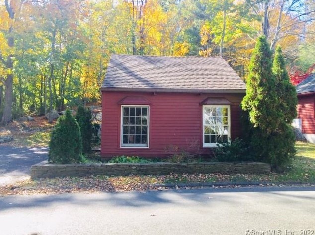 48 North St, Guilford CT  06437-2499 exterior