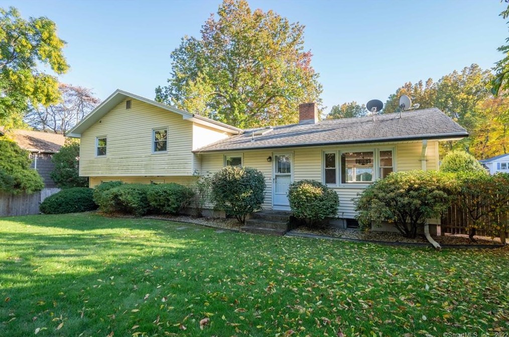 29 Cascade Rd, Hartford CT 06117-2005 exterior