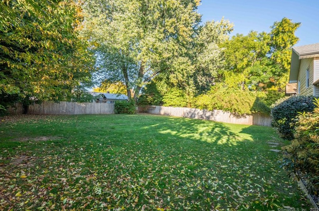 29 Cascade Rd, Hartford CT 06117-2005 exterior