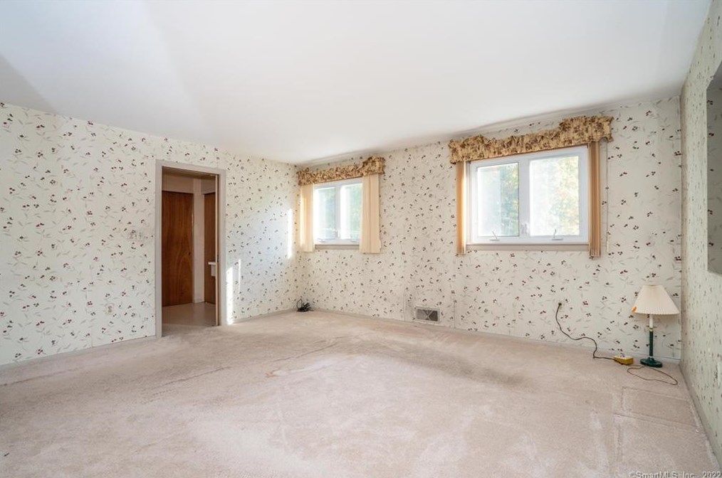 29 Cascade Rd, Hartford CT 06117-2005 exterior