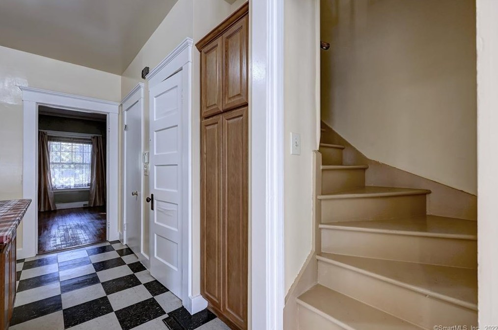 49 Osborn Ave, New Haven CT 06511-2918 exterior