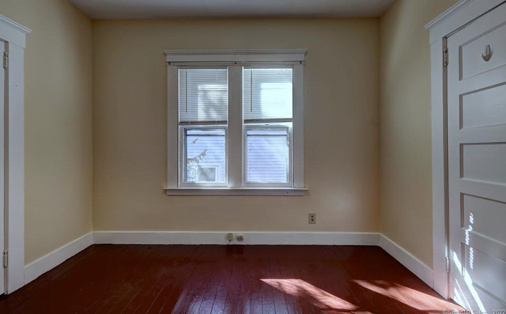 49 Osborn Ave, New Haven CT 06511-2918 exterior