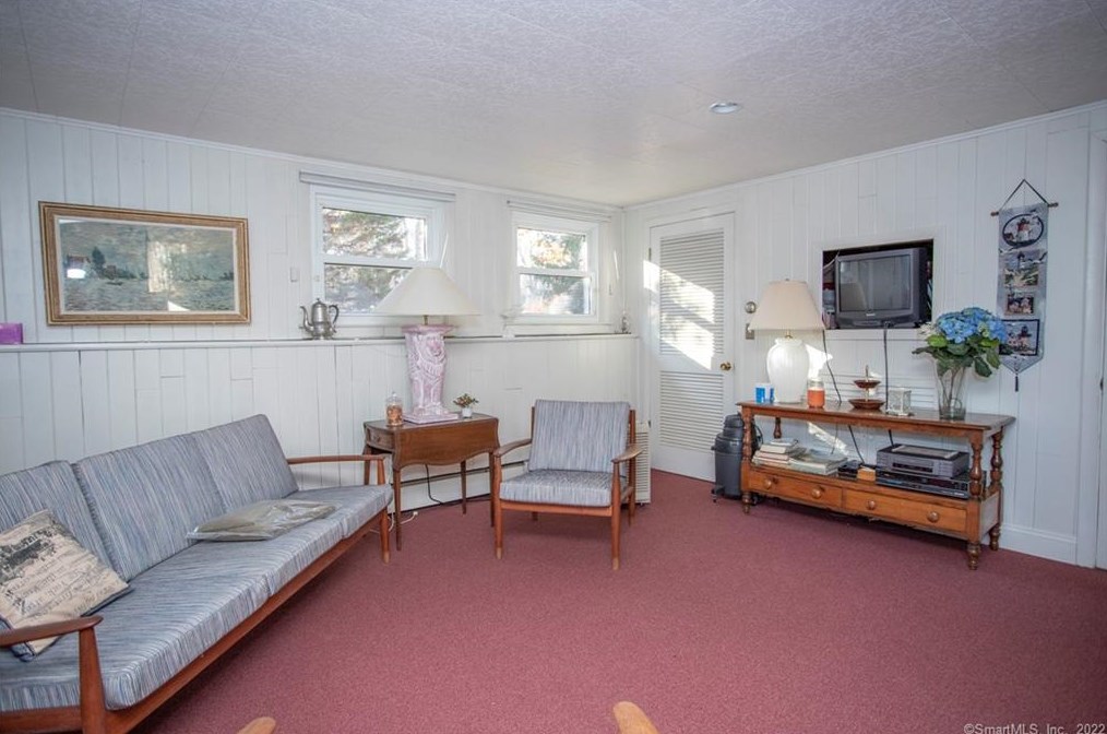 198 Stevenstown Rd, Westbrook CT  06498-1407 exterior