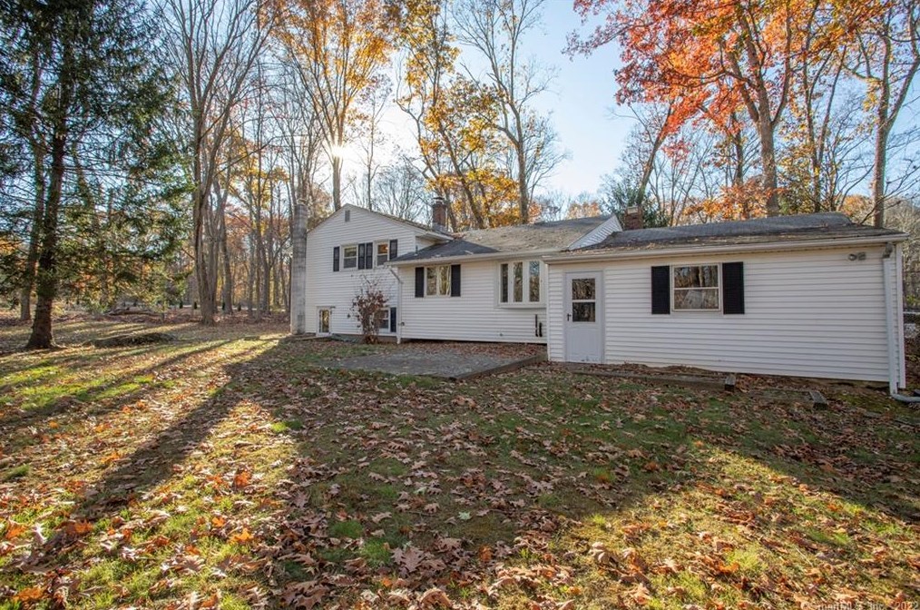 198 Stevenstown Rd, Westbrook CT  06498-1407 exterior