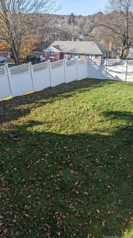 87 Spring Hill Ave, Watertown CT  06779-2359 exterior