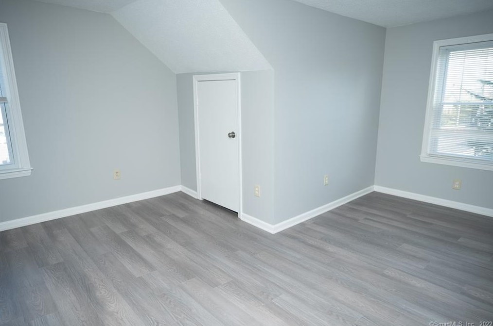 19 Rhea St, New Haven CT  06512-4324 exterior