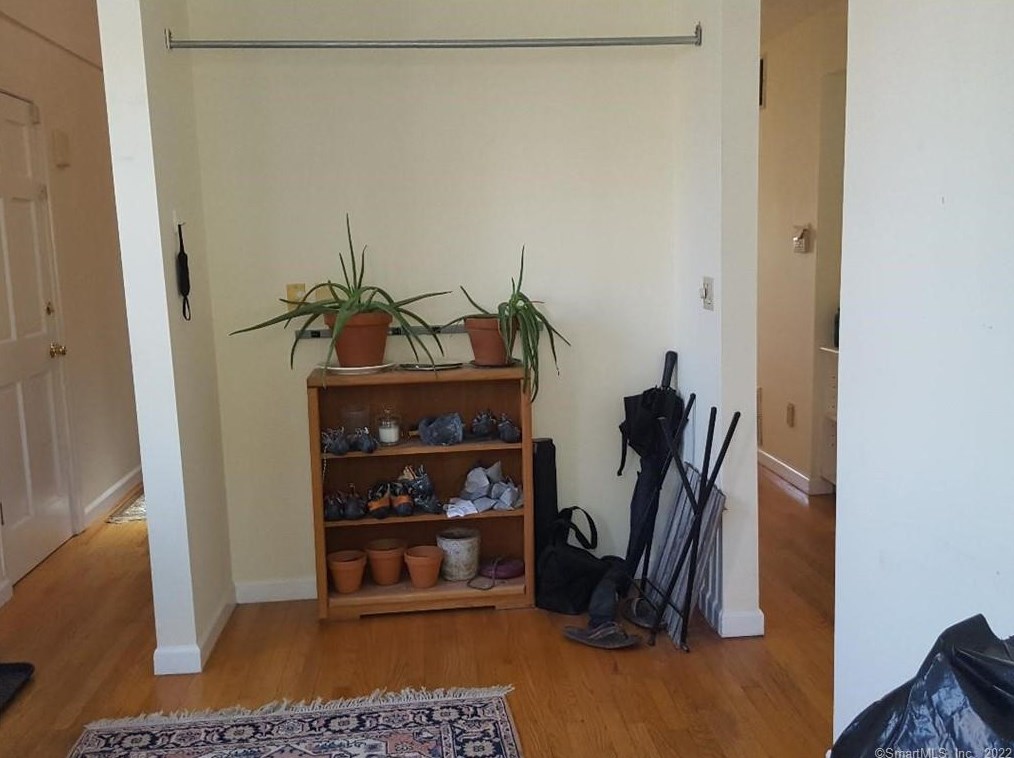 180 Front St, New Haven CT  06513-3201 exterior