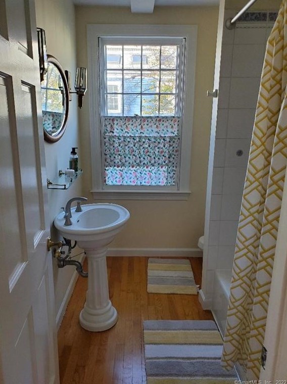 180 Front St, New Haven CT  06513-3201 exterior