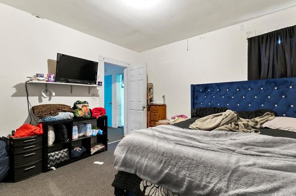 448 Ferry St, New Haven CT 06513-3618 exterior