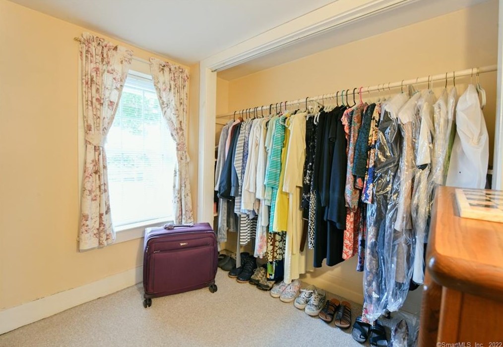 341 Main St, Winsted CT  06098-1675 exterior