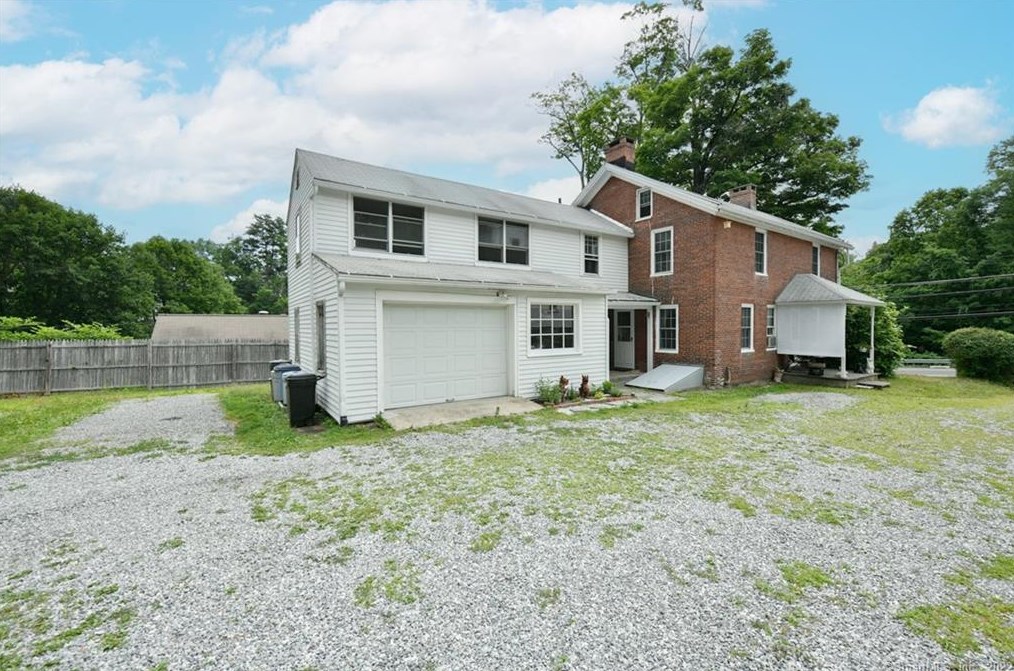 341 Main St, Winsted CT  06098-1675 exterior