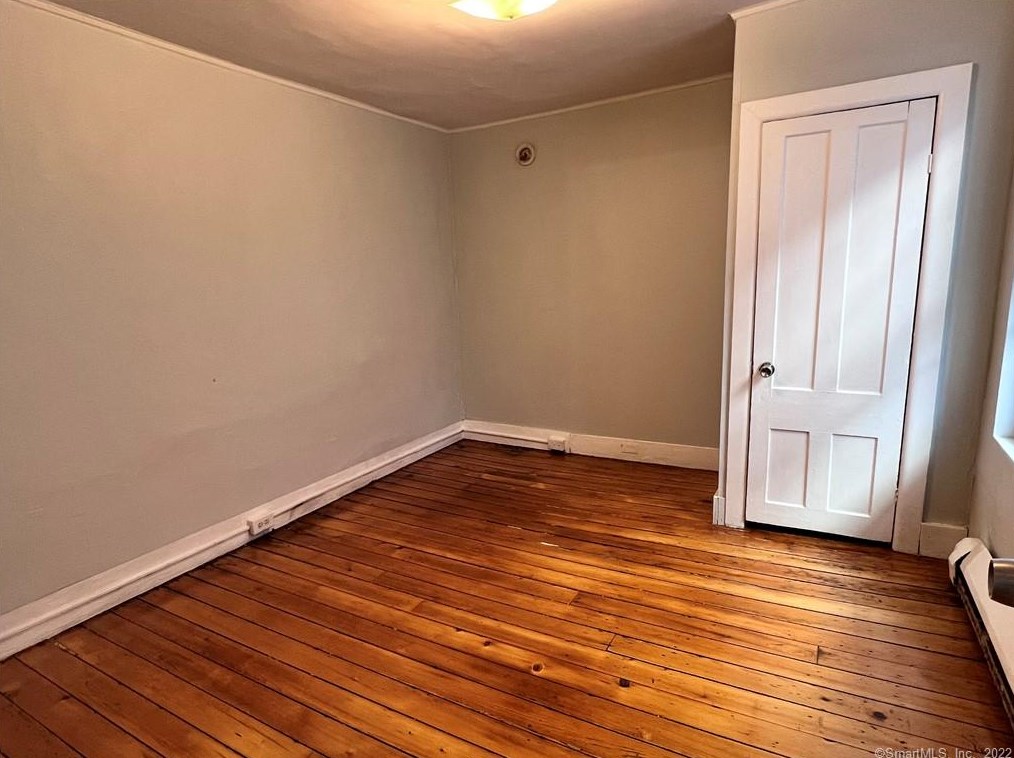 183 Main St, Winsted CT  06098-1714 exterior