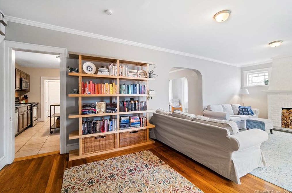 15 Willard St, New Haven CT 06515-2126 exterior