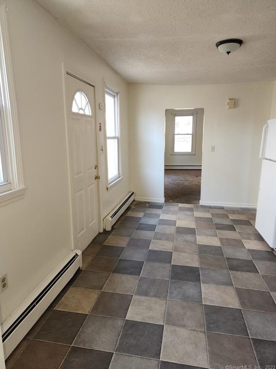 81 Norwich Ave #a, Norwich, CT 06360