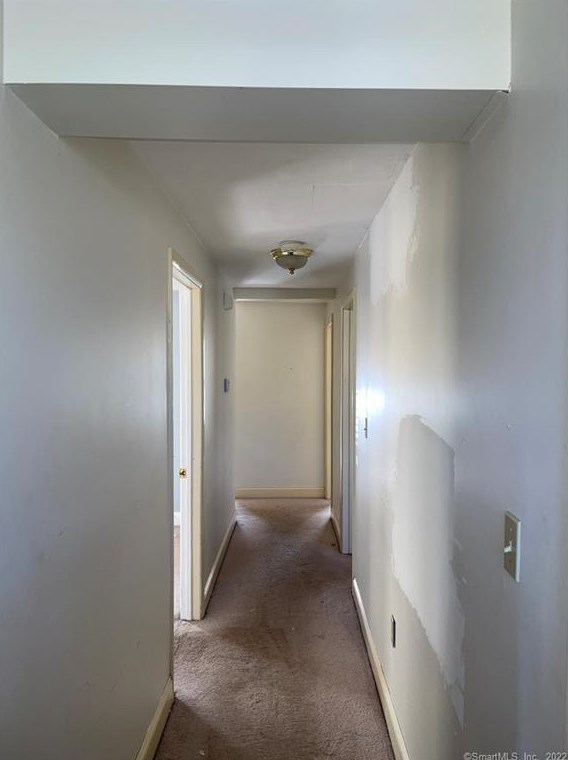 8 Ashley St, Hartford CT 06105-1310 exterior