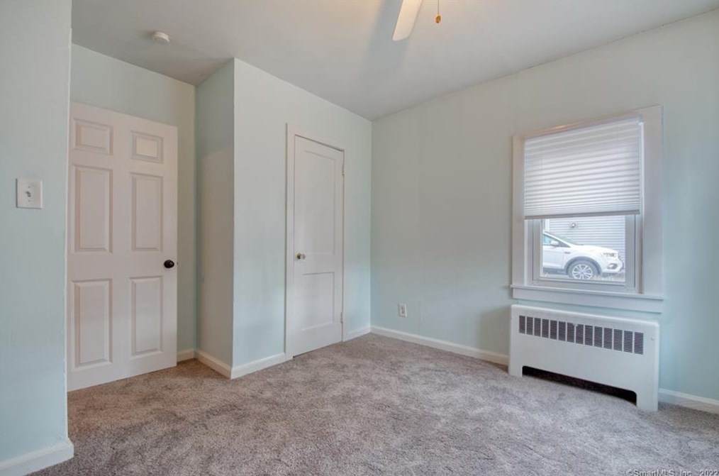 54 Campbell Ave, Vernon CT  06066-5404 exterior